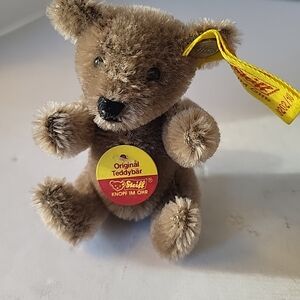 1980s 4" Steiff Original Teddybär Mini Bear with Yellow Ear Tag